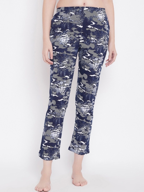Clovia Women Blue & Grey Printed Lounge Pants