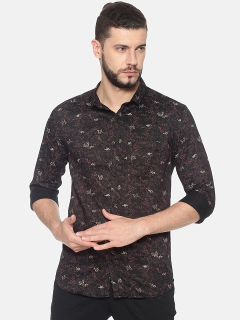 SHOWOFF Men Black & Pink Slim Fit Printed Casual Shirt
