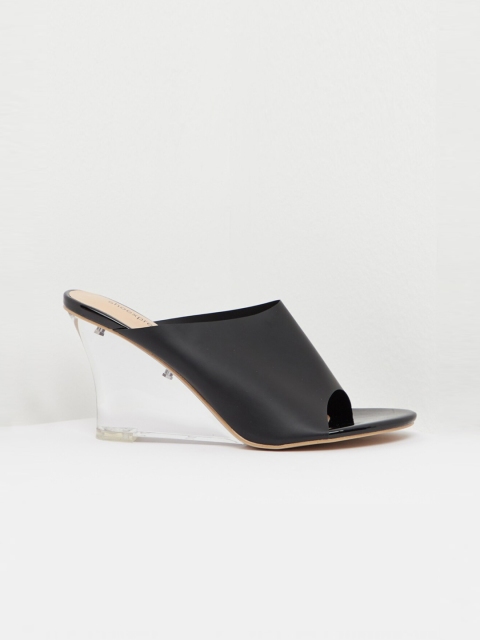 shoexpress Women Black Solid Mules