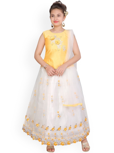 Aarika Girls Yellow & White Embroidered Ready to Wear Lehenga & Blouse with Dupatta
Aarika Girls Yellow & White Embroidered Ready to Wear Lehenga & Blouse with Dupatta