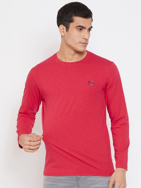 Okane Men Red Solid Round Neck T-shirt
