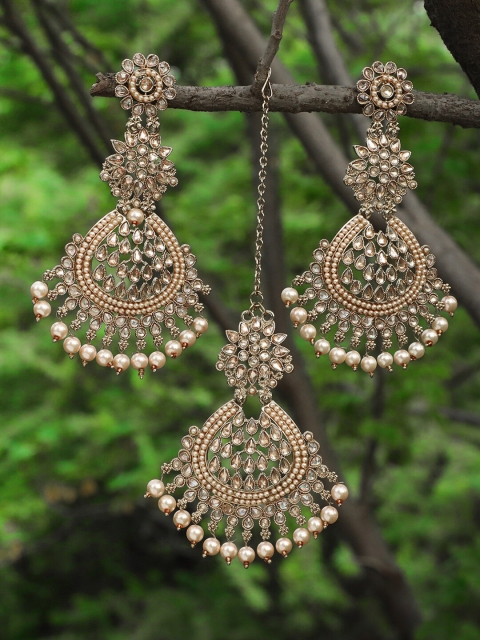 Adwitiya Collection Gold Plated Beige & Off White Handcrafted Maang Tikka With Jhumkas
Adwitiya Collection Gold Plated Beige & Off White Handcrafted Maang Tikka With Jhumkas