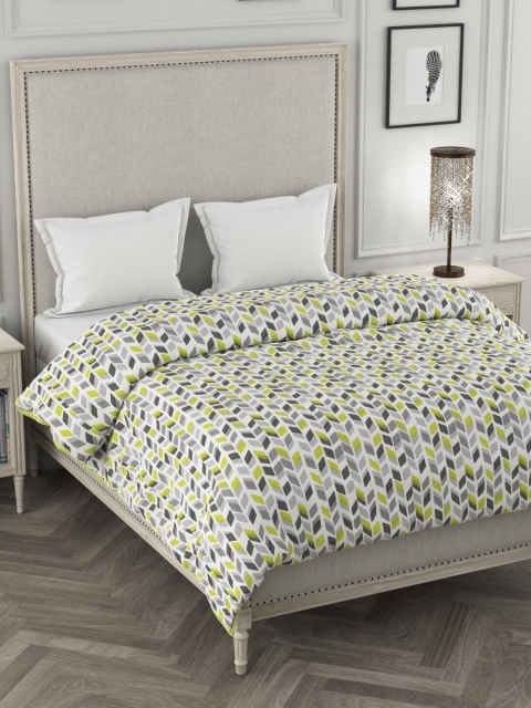 Portico New York Multicoloured Geometric Heavy Winter 120 GSM Double Bed Comforter, Multi
Portico New York Multicoloured Geometric Heavy Winter 120 GSM Double Bed Comforter, Multi