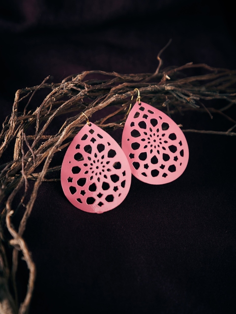 ZeroKaata Pink Oval Drop Earrings