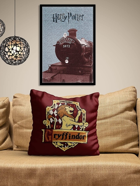 MC SID RAZZ Maroon & Black Set of Single Harry Potter Gryffindor Square Cushion Covers
