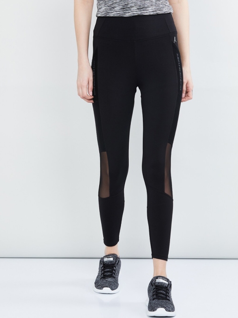 max Women Black Solid Panelled Cropped Active Slim Fit Tights