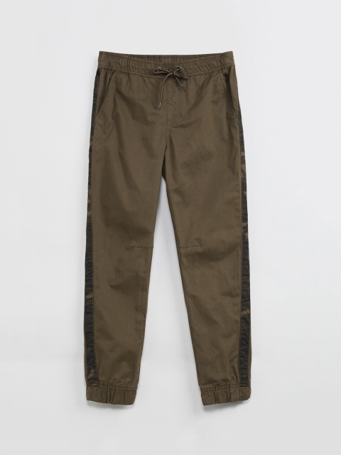max Boys Brown Solid Slim-Fit Joggers