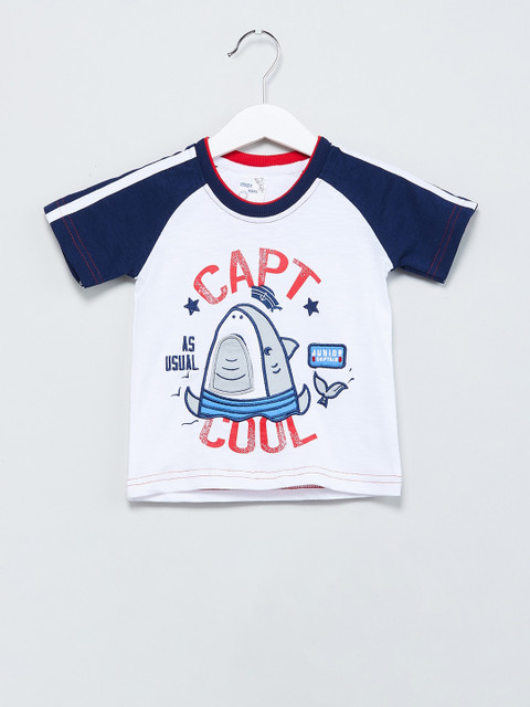 max Boys White & Navy Blue Printed Round Neck T-shirt 
max Boys White & Navy Blue Printed Round Neck T-shirt