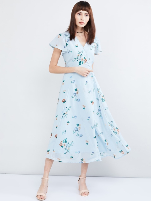max Women Blue Floral Printed Wrap Dress