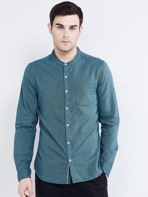 max Men Green Slim Fit Self Design Casual Shirt
max Men Green Slim Fit Self Design Casual Shirt