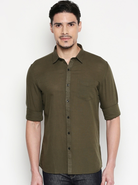 L.A. SEVEN Men Olive Green Slim Fit Solid Casual Shirt