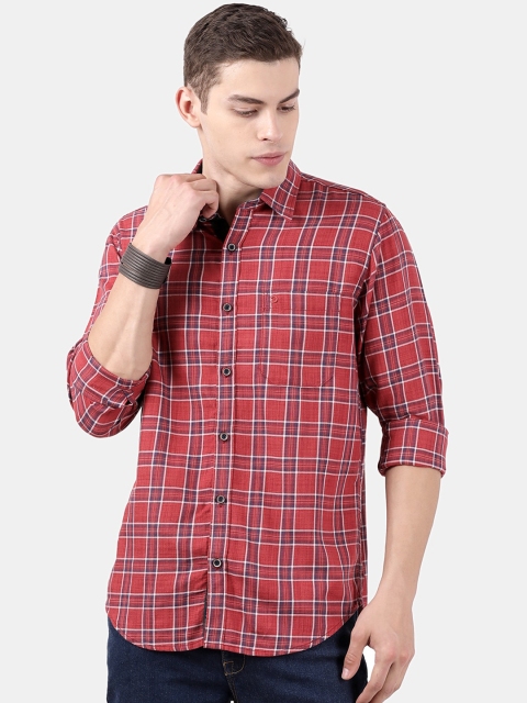 DERBY JEANS COMMUNITY Men Red Slim Fit Checked Casual Shirt