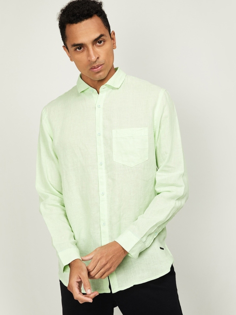 Bossini Men Green Regular Fit Solid Casual Shirt