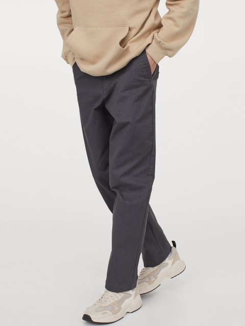 H&M Men Grey Solid Cotton Chinos Regular Fit