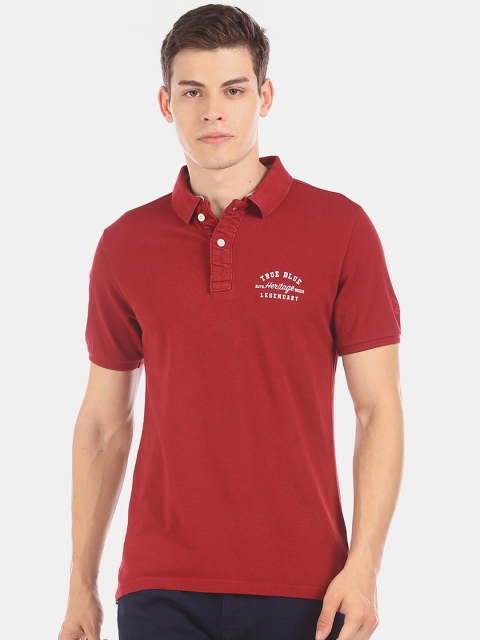 True Blue Men Red Solid Polo Collar T-shirt