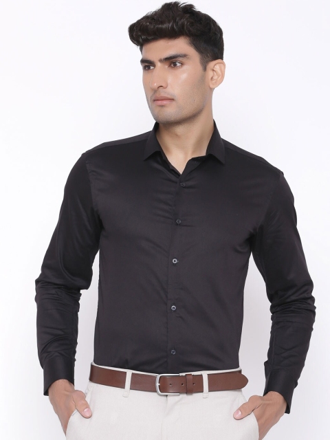 Tistabene Men Black Regular Fit Solid Casual Shirt