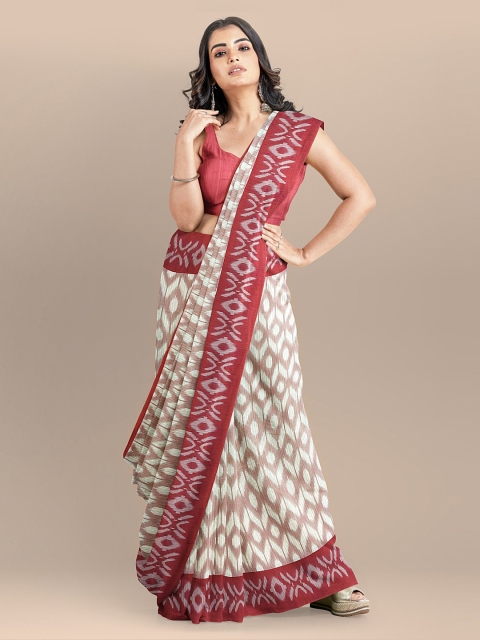 BharatSthali Off-White & Maroon Silk Cotton Woven Design Sambalpuri Sustainable Saree
BharatSthali Off-White & Maroon Silk Cotton Woven Design Sambalpuri Sustainable Saree
