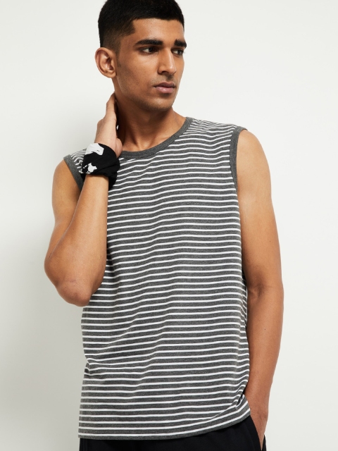 max Men Grey & White Striped Round Neck T-shirt
