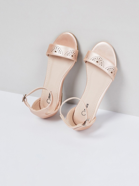 max Girls Rose Sandals