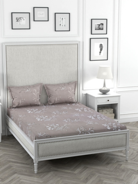 STELLAR HOME Taupe & White Floral Printed Cotton Double Queen Bedsheet With 2 Pillow Covers
STELLAR HOME Taupe & White Floral Printed Cotton Double Queen Bedsheet With 2 Pillow Covers