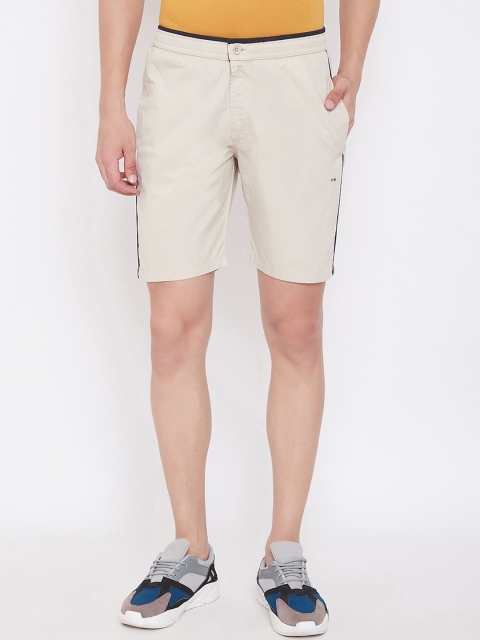 Okane Men Beige Solid Regular Fit Regular Shorts
