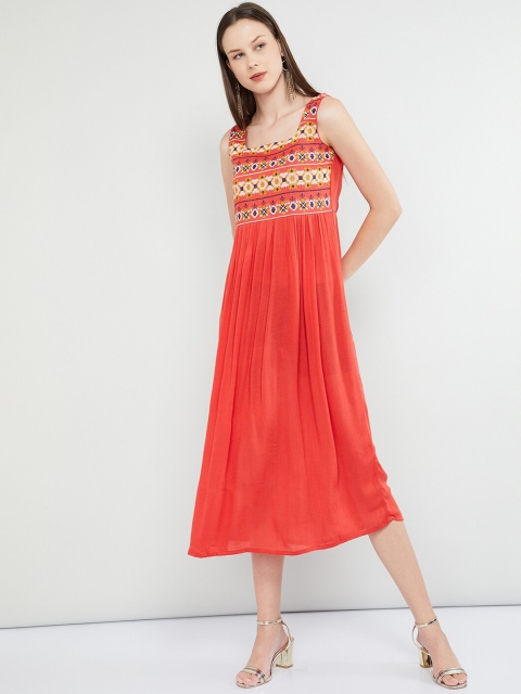max Women Red Solid A-Line Dress