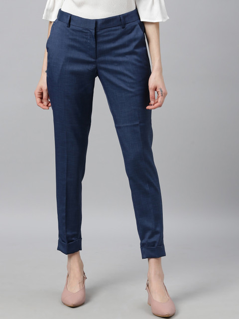 Park Avenue Woman Royal Blue Tapered Fit Checked Regular Trousers
Park Avenue Woman Royal Blue Tapered Fit Checked Regular Trousers
