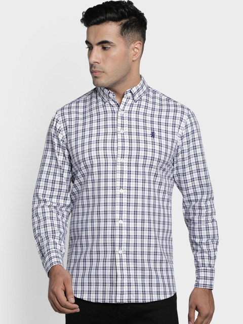 Red Tape Men Navy Blue Regular Fit Checked Casual Shirt
Red Tape Men Navy Blue Regular Fit Checked Casual Shirt