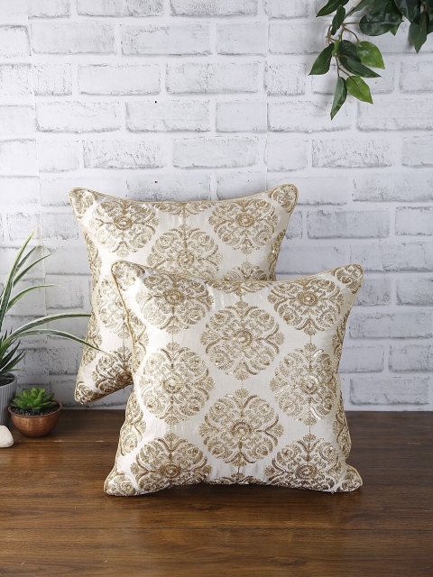 eyda Set of 2 White & Gold-Coloured Embroidered Square Velvet Sustainable Cushion Covers
eyda Set of 2 White & Gold-Coloured Embroidered Square Velvet Sustainable Cushion Covers