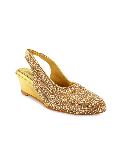 Jazzy Juniors Girls Gold-Toned Embellished Wedges