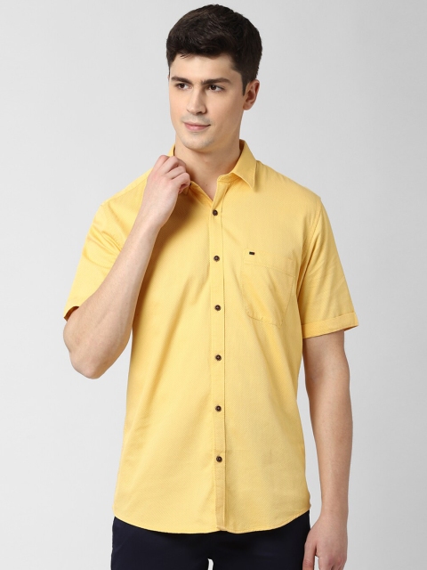 Peter England Casuals Men Yellow Slim Fit Solid Pure Cotton Casual Shirt