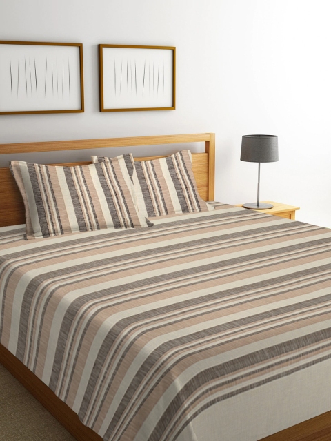 NEUDIS Beige & Grey Striped Hand Woven Jacquard Double King Bed Cover With 2 Pillow Covers
NEUDIS Beige & Grey Striped Hand Woven Jacquard Double King Bed Cover With 2 Pillow Covers