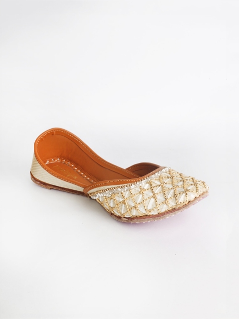 VARELI BAFNA DESIGNS Women Off-White Striped Mojaris