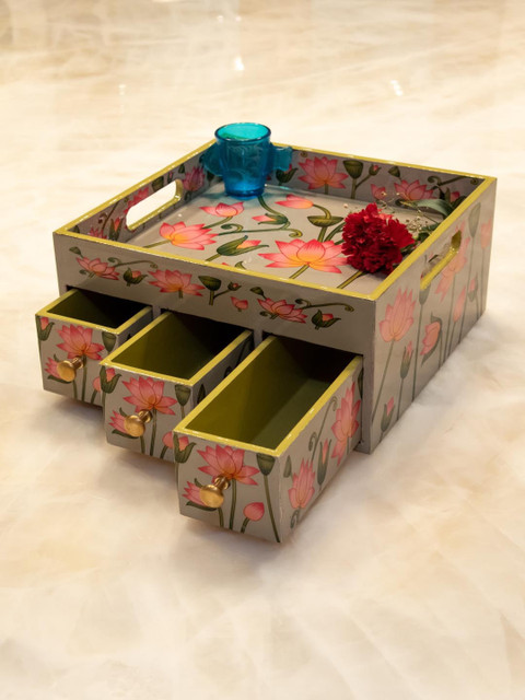 Tistabene Grey & Pink Printed Handcrafted Kalika Organizer With Three Drawers
Tistabene Grey & Pink Printed Handcrafted Kalika Organizer With Three Drawers