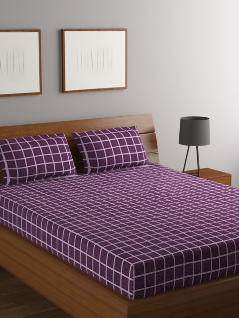 Bromwick Purple & Lavender Geometric 180 TC Polycotton 1 Queen Bedsheet with 2 Pillow Covers
Bromwick Purple & Lavender Geometric 180 TC Polycotton 1 Queen Bedsheet with 2 Pillow Covers