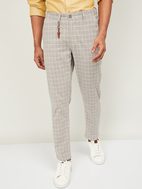 CODE by Lifestyle Men Beige Slim Fit Checked Regular Trousers