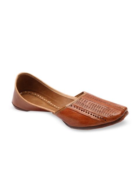 Ta Chic Men Brown Woven Design Leather Mojaris