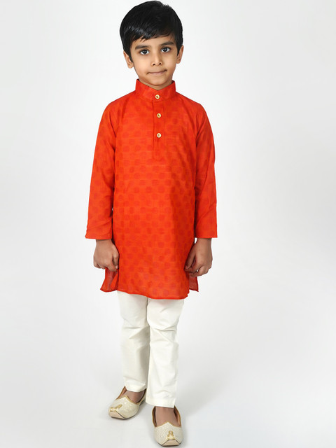 mittenbooty Boys Red & White Solid Kurta with Pyjamas 
mittenbooty Boys Red & White Solid Kurta with Pyjamas