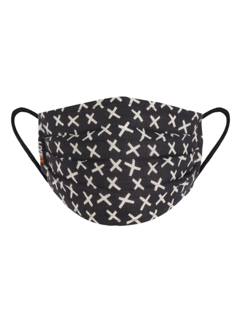 LIVE IT SAFE Black & White Printed 4-Ply Reusable Anti Pollution Nano Technology Face Mask
LIVE IT SAFE Black & White Printed 4-Ply Reusable Anti Pollution Nano Technology Face Mask