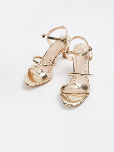 CODE by Lifestyle Women Gold-Toned Striped Sandals