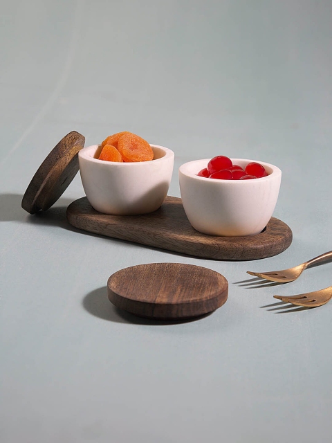 ellementry White & Brown Marble and Wood Serveware