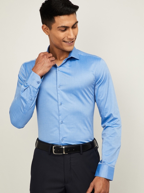 CODE by Lifestyle Men Blue Slim Fit Solid Formal Shirt