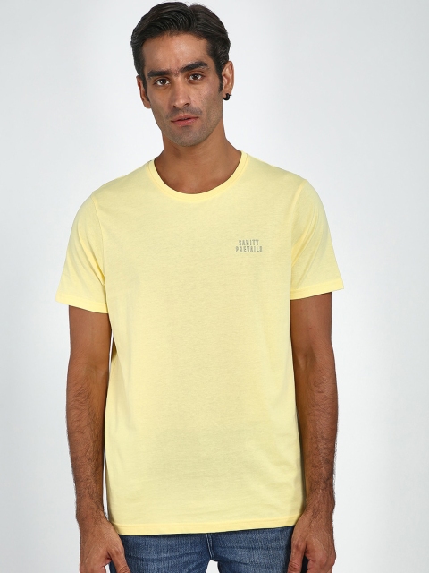 Blue Saint Men Yellow Solid Round Neck Tshirt