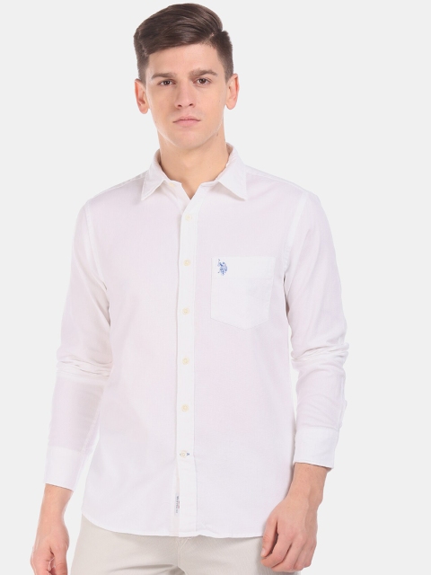 U.S. Polo Assn. Men White Regular Fit Solid Casual Shirt