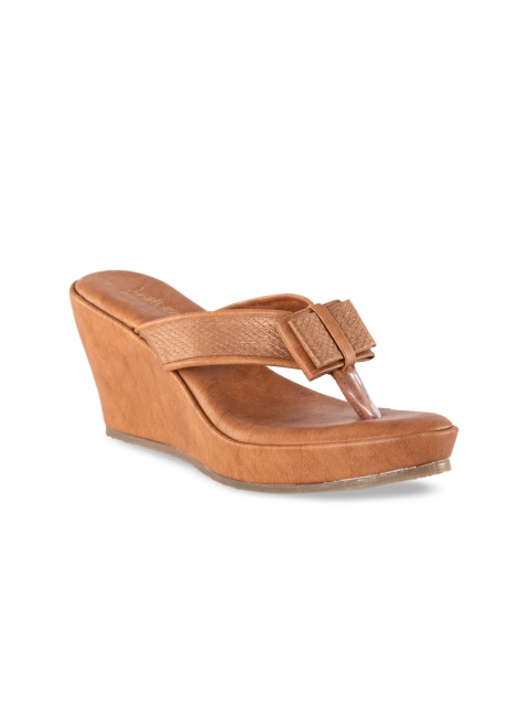 Kraft Cellar Women Tan Brown Textured Leather Wedges