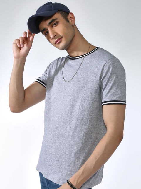 Blue Saint Men Grey Solid Round Neck T-shirt