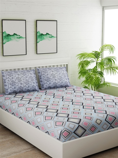 Salona Bichona Blue & Grey Geometric 144 TC Cotton 1 Queen Bedsheet with 2 Pillow Covers
Salona Bichona Blue & Grey Geometric 144 TC Cotton 1 Queen Bedsheet with 2 Pillow Covers