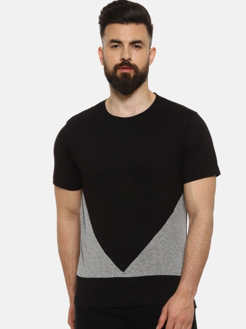 Campus Sutra Men Black & Grey Colourblocked Round Neck T-shirt