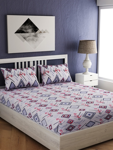 EverHOME Off-White & Black Geometric 210 TC Cotton 1 Queen Bedsheet with 2 Pillow Covers
EverHOME Off-White & Black Geometric 210 TC Cotton 1 Queen Bedsheet with 2 Pillow Covers