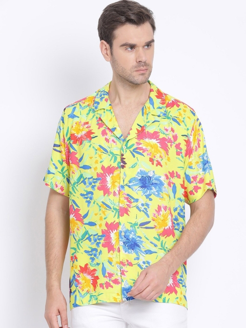 Oxolloxo Men Yellow & Blue Regular Fit Printed Casual Shirt